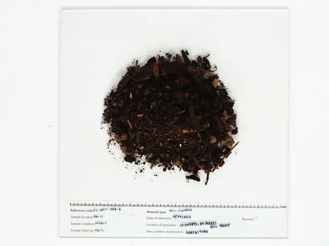 23-1000-352-b SOIL TRUST COMPOST_08